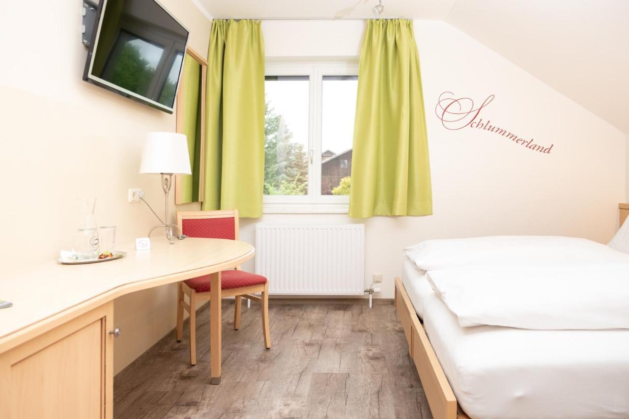 Gasthof Neuwirt Eugendorf Dış mekan fotoğraf
