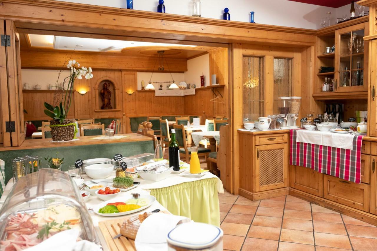 Gasthof Neuwirt Eugendorf Dış mekan fotoğraf
